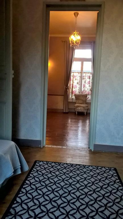 Le Clos Manceau Le Mans Bagian luar foto