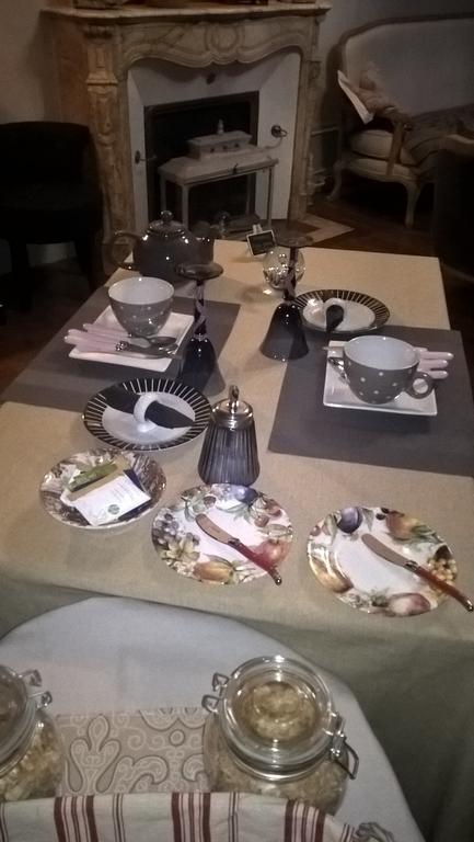 Le Clos Manceau Le Mans Bagian luar foto