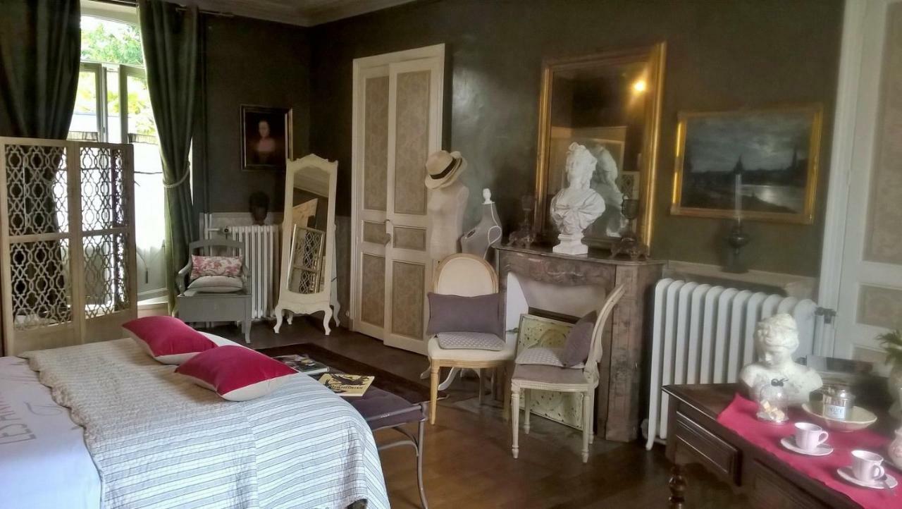 Le Clos Manceau Le Mans Bagian luar foto