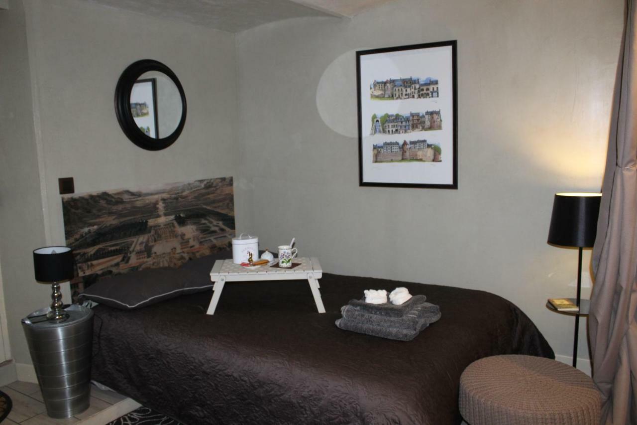 Le Clos Manceau Le Mans Bagian luar foto